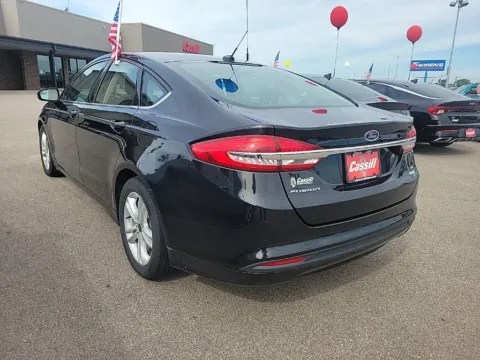 More photos of 2018 Ford Fusion SE at Cassill Motors, IA