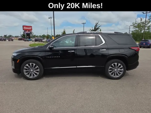 Photos of 2022 Chevrolet Traverse Premier for sale in Cedar Rapids, IA at Cassill Motors