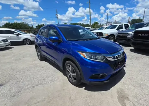 More photos of 2022 Honda HR-V EX at Cassill Motors, IA