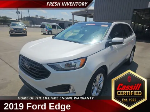 White 2019 Ford Edge SEL for sale in Cedar Rapids, IA