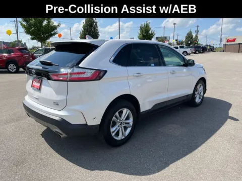 More photos of 2019 Ford Edge SEL at Cassill Motors, IA