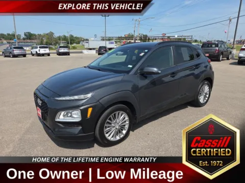 Gray 2018 Hyundai Kona SEL for sale in Cedar Rapids, IA