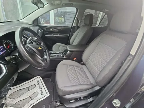 More photos of 2019 Chevrolet Equinox LT at Cassill Motors, IA