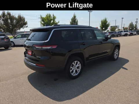 More photos of 2021 Jeep Grand Cherokee L Limited at Cassill Motors, IA