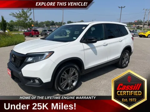 White 2021 Honda Passport EX-L for sale in Cedar Rapids, IA
