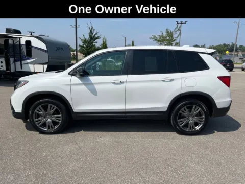 Photos of 2021 Honda Passport EX-L for sale in Cedar Rapids, IA at Cassill Motors