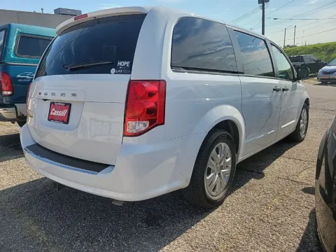 Another view of 2019 Dodge Grand Caravan SE for sale in Cedar Rapids, IA at Cassill Motors