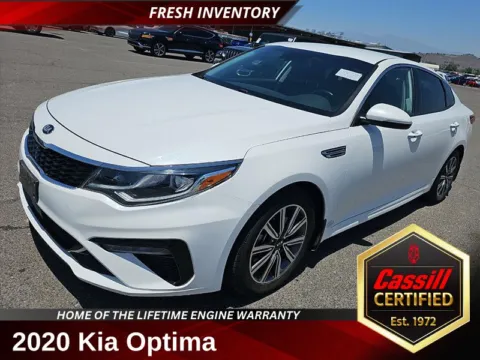 White 2020 Kia Optima EX for sale in Cedar Rapids, IA