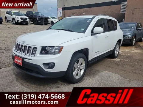 White 2014 Jeep Compass Latitude for sale in Cedar Rapids, IA