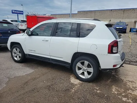 More photos of 2014 Jeep Compass Latitude at Cassill Motors, IA