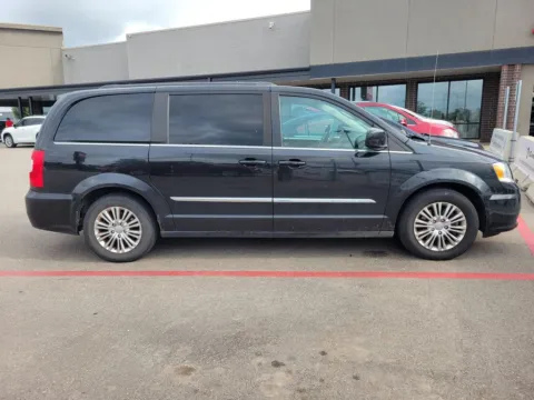 Another view of 2015 Chrysler Town & Country Touring-L for sale in Cedar Rapids, IA at Cassill Motors