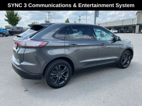 More photos of 2018 Ford Edge SEL at Cassill Motors, IA