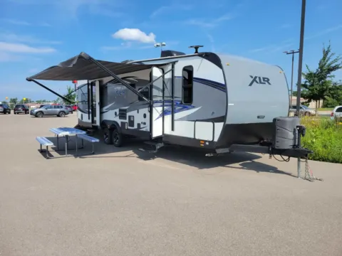 Photos of 2018 FOREST RIVER INC HYPER LITE XLR for sale in Cedar Rapids, IA at Cassill Motors