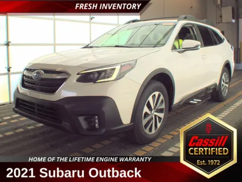 White 2021 Subaru Outback Premium for sale in Cedar Rapids, IA