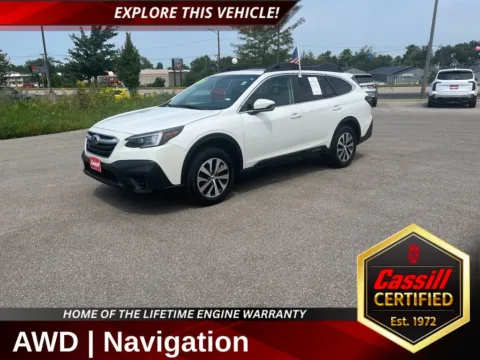 White 2021 Subaru Outback Premium for sale in Cedar Rapids, IA