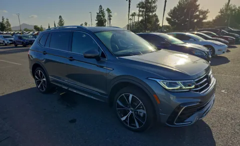 More photos of 2022 Volkswagen Tiguan 2.0T SEL R-Line at Cassill Motors, IA