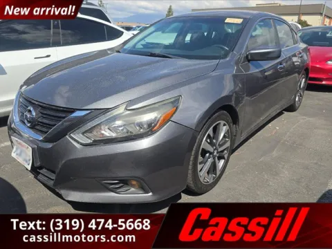 Gray 2017 Nissan Altima 2.5 SR for sale in Cedar Rapids, IA