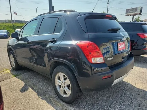 More photos of 2016 Chevrolet Trax LT at Cassill Motors, IA