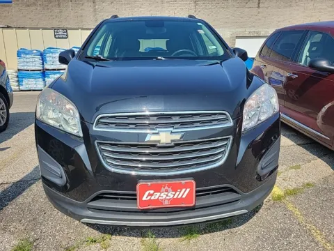 Photos of 2016 Chevrolet Trax LT for sale in Cedar Rapids, IA at Cassill Motors