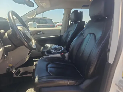 More photos of 2017 Chrysler Pacifica Touring L Plus at Cassill Motors, IA