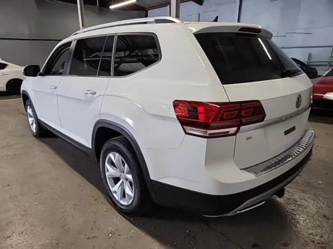 Another view of 2019 Volkswagen Atlas 3.6L V6 SE for sale in Cedar Rapids, IA at Cassill Motors