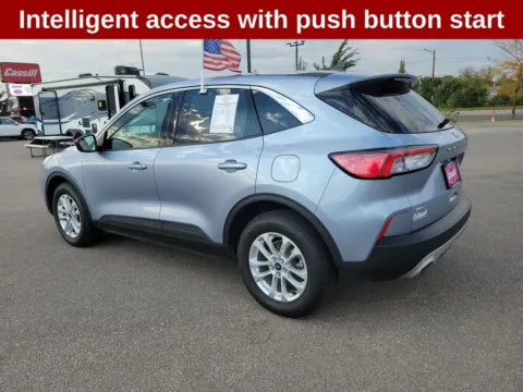 Photos of 2022 Ford Escape SE for sale in Cedar Rapids, IA at Cassill Motors