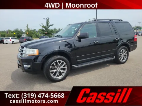Black 2016 Ford Expedition XLT for sale in Cedar Rapids, IA