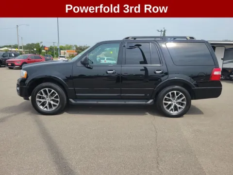 Photos of 2016 Ford Expedition XLT for sale in Cedar Rapids, IA at Cassill Motors