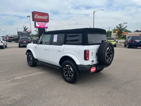 Another view of 2024 Ford Bronco Outer Banks for sale in Cedar Rapids, IA at Cassill Motors