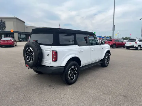More photos of 2024 Ford Bronco Outer Banks at Cassill Motors, IA