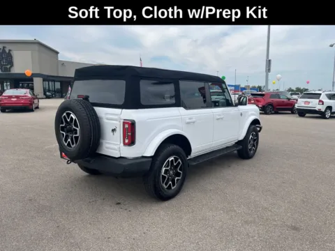 More photos of 2024 Ford Bronco Outer Banks at Cassill Motors, IA