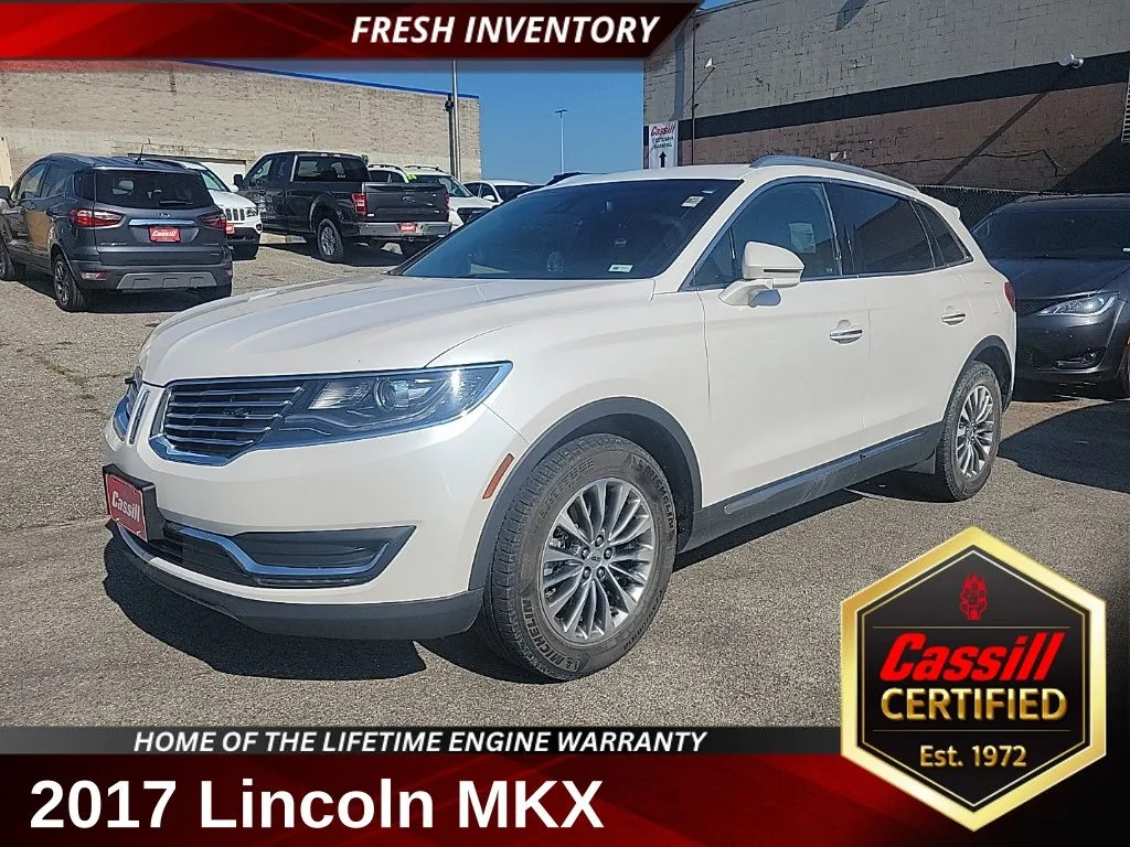 White 2017 Lincoln MKX Select for sale in Cedar Rapids, IA