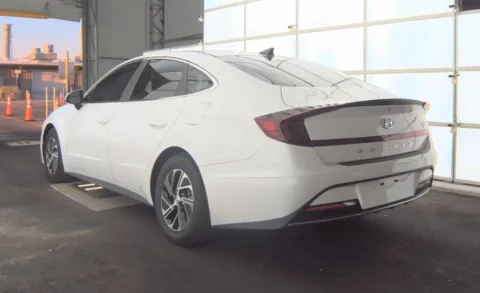 More photos of 2023 Hyundai Sonata Hybrid Blue at Cassill Motors, IA