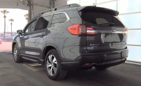 More photos of 2021 Subaru Ascent Premium at Cassill Motors, IA