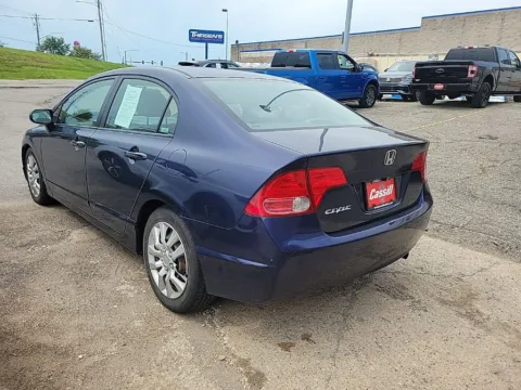 More photos of 2007 Honda Civic LX at Cassill Motors, IA