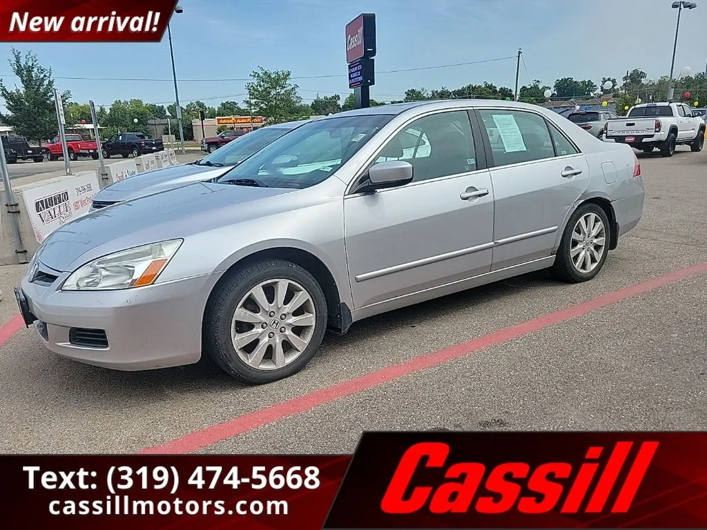 Silver 2007 Honda Accord EX-L for sale in Cedar Rapids, IA