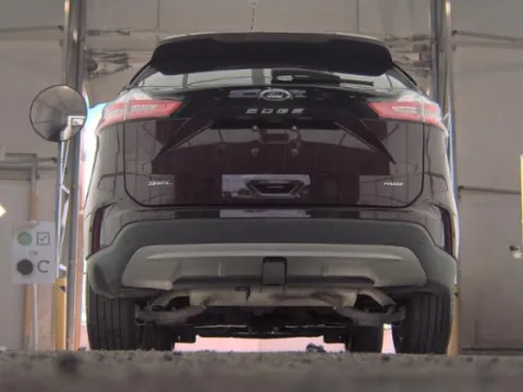 More photos of 2024 Ford Edge SEL at Cassill Motors, IA