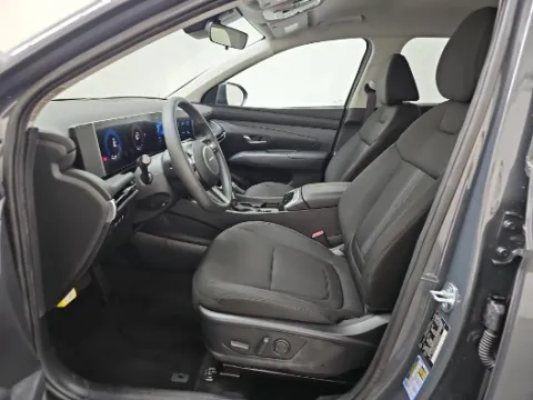 More photos of 2025 Hyundai Tucson SEL at Cassill Motors, IA