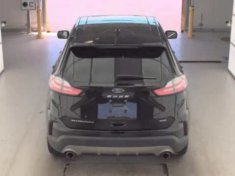 More photos of 2022 Ford Edge Titanium at Cassill Motors, IA