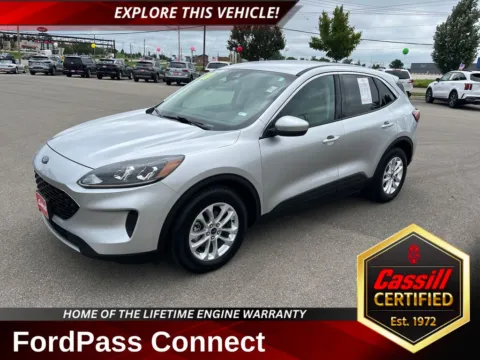 Silver 2020 Ford Escape SE for sale in Cedar Rapids, IA