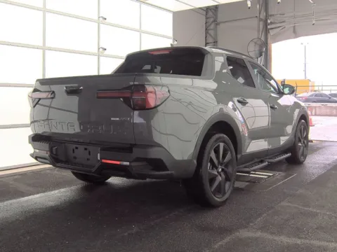 More photos of 2024 Hyundai Santa Cruz NIGHT at Cassill Motors, IA