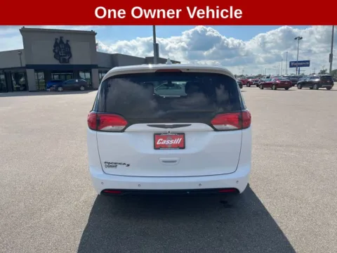 More photos of 2018 Chrysler Pacifica Touring Plus at Cassill Motors, IA