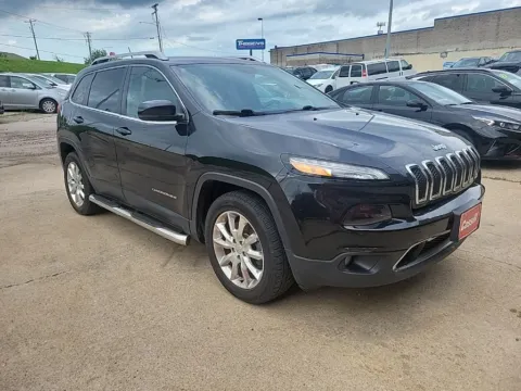 Another view of 2015 Jeep Cherokee Limited for sale in Cedar Rapids, IA at Cassill Motors