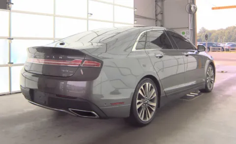 More photos of 2018 Lincoln MKZ Reserve at Cassill Motors, IA