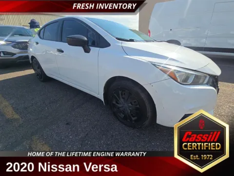White 2020 Nissan Versa 1.6 S for sale in Cedar Rapids, IA