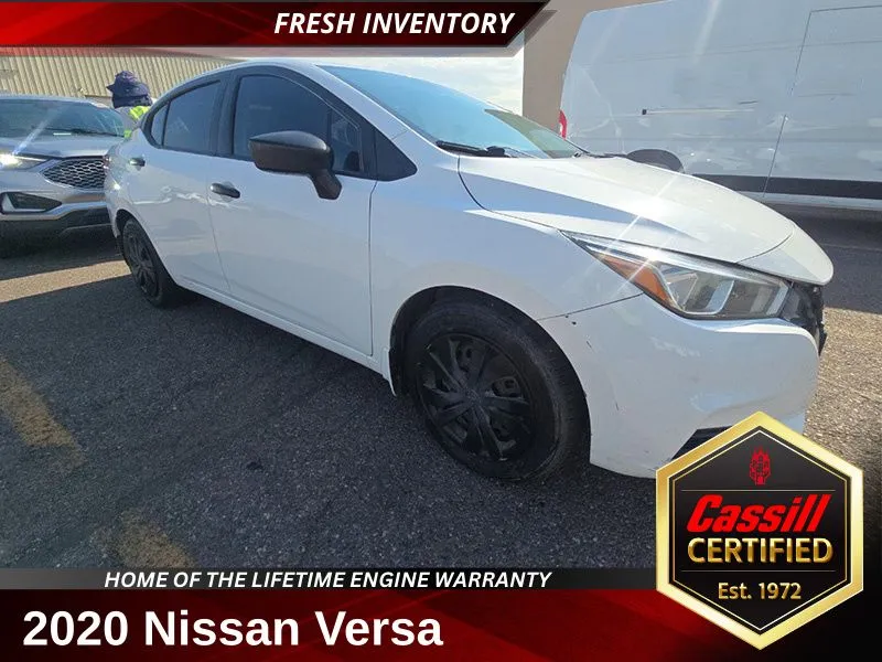 White 2020 Nissan Versa 1.6 S for sale in Cedar Rapids, IA
