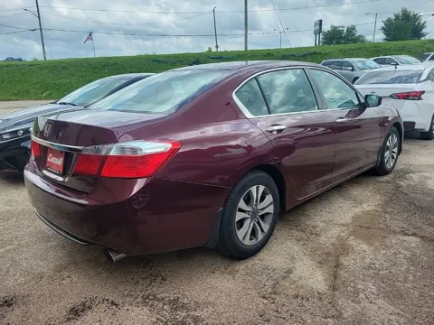 More photos of 2014 Honda Accord LX at Cassill Motors, IA