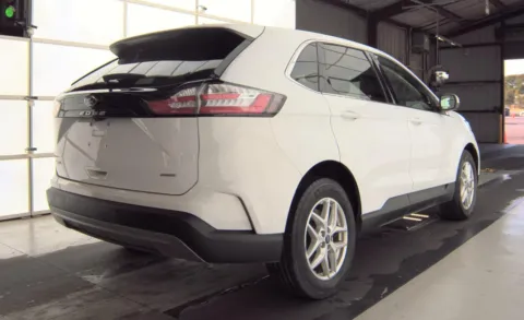 Another view of 2022 Ford Edge SEL for sale in Cedar Rapids, IA at Cassill Motors
