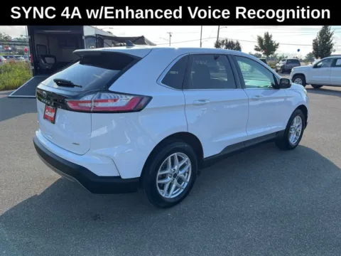 More photos of 2022 Ford Edge SEL at Cassill Motors, IA