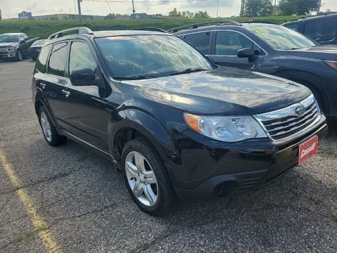 Photos of 2009 Subaru Forester 2.5X for sale in Cedar Rapids, IA at Cassill Motors